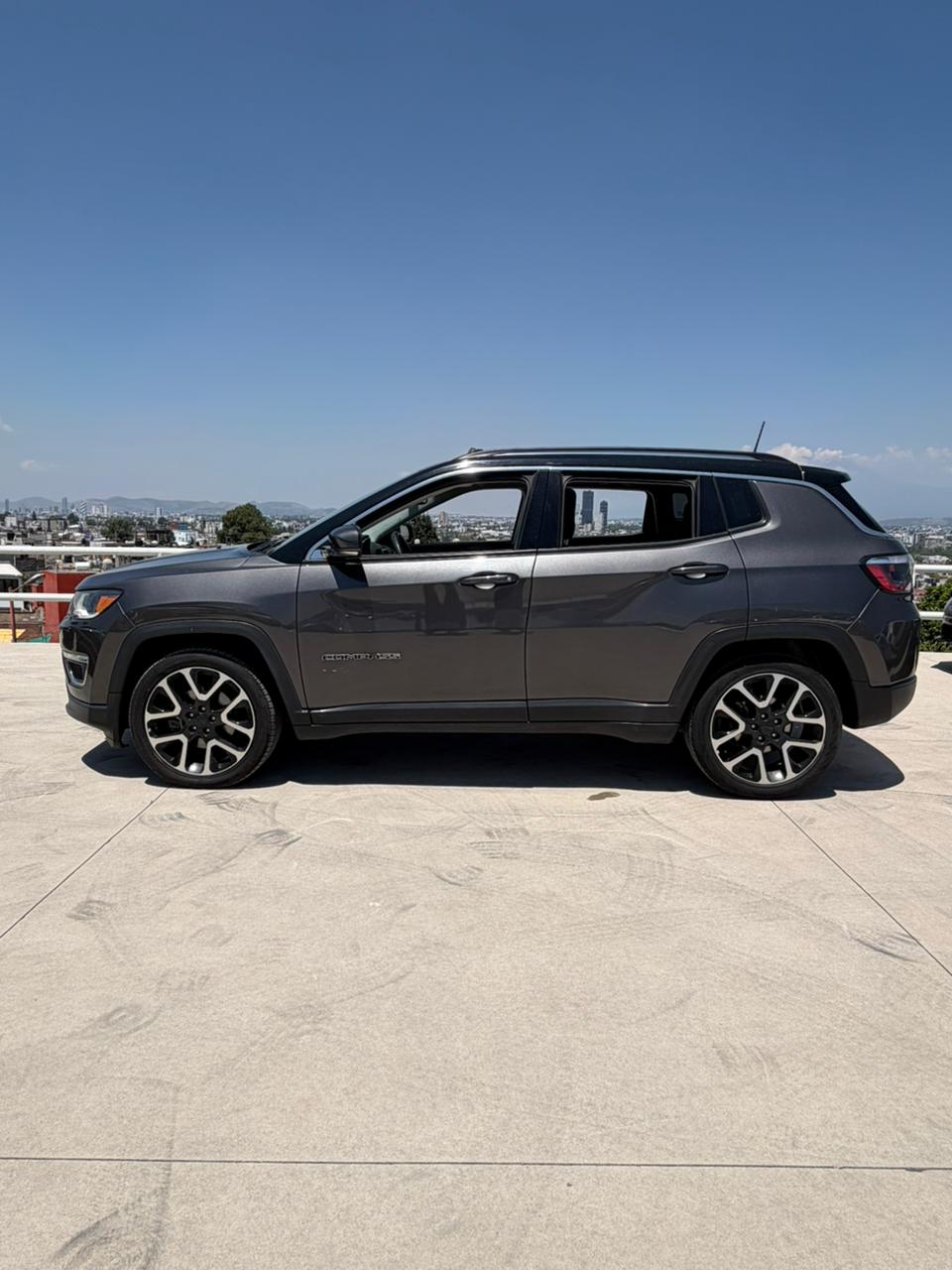 2021 Jeep Compass LIMITED PREMIUM, L4, 2.4L, 180 CP, 5 PUERTAS, AUT