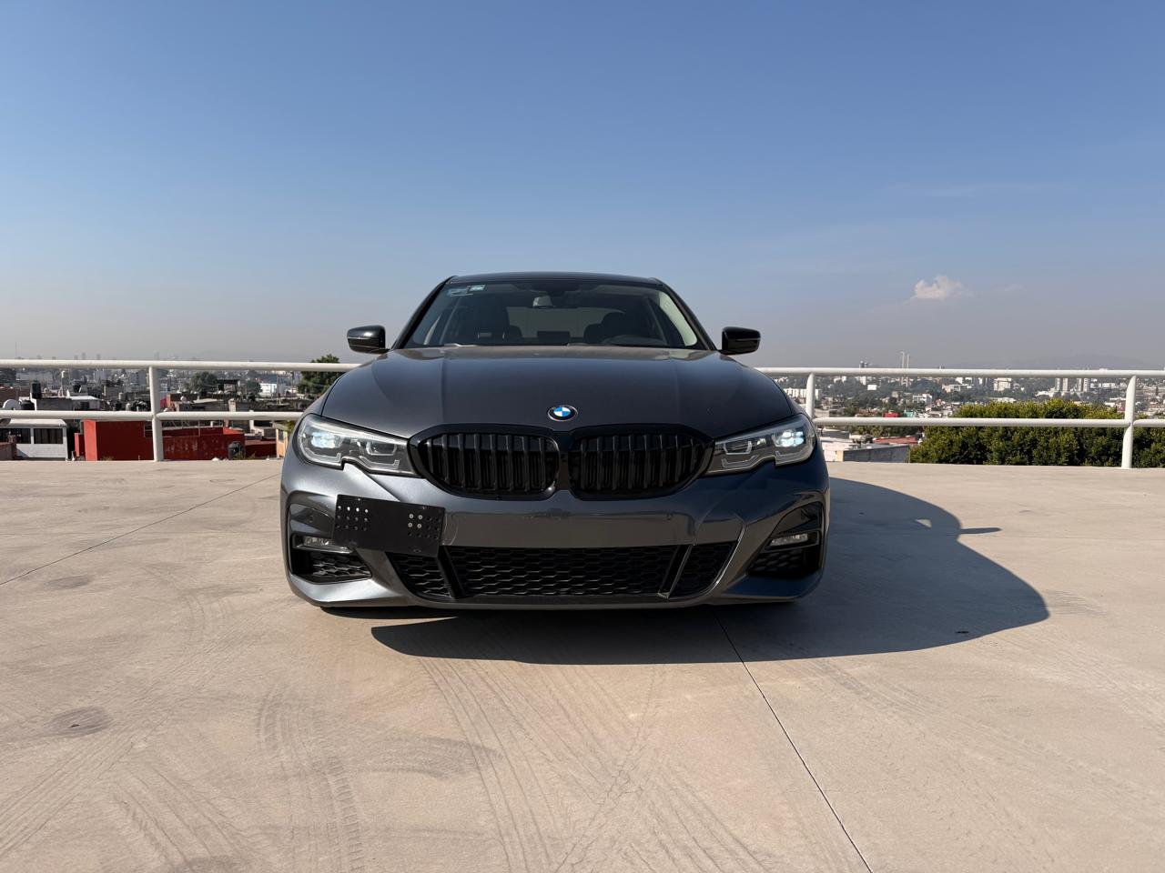 2022 BMW 330i BASE, L4, 2.0T, 258 CP, 4 PUERTAS, AUT