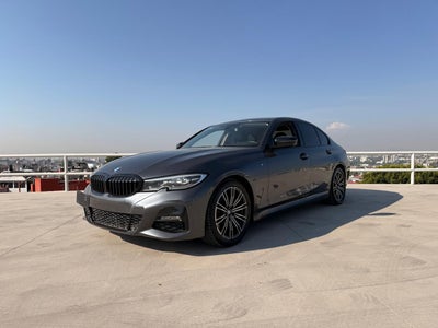 2022 BMW 330i BASE, L4, 2.0T, 258 CP, 4 PUERTAS, AUT