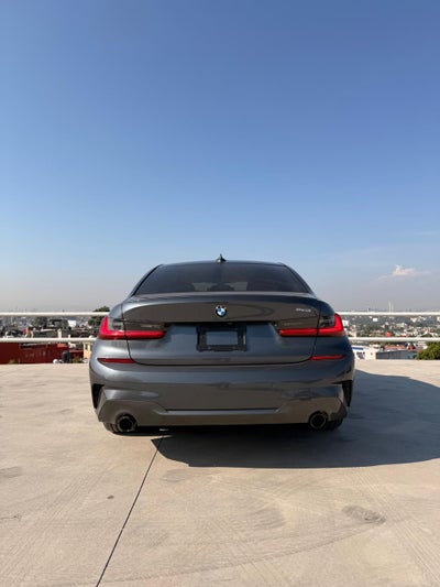 2022 BMW 330i BASE, L4, 2.0T, 258 CP, 4 PUERTAS, AUT