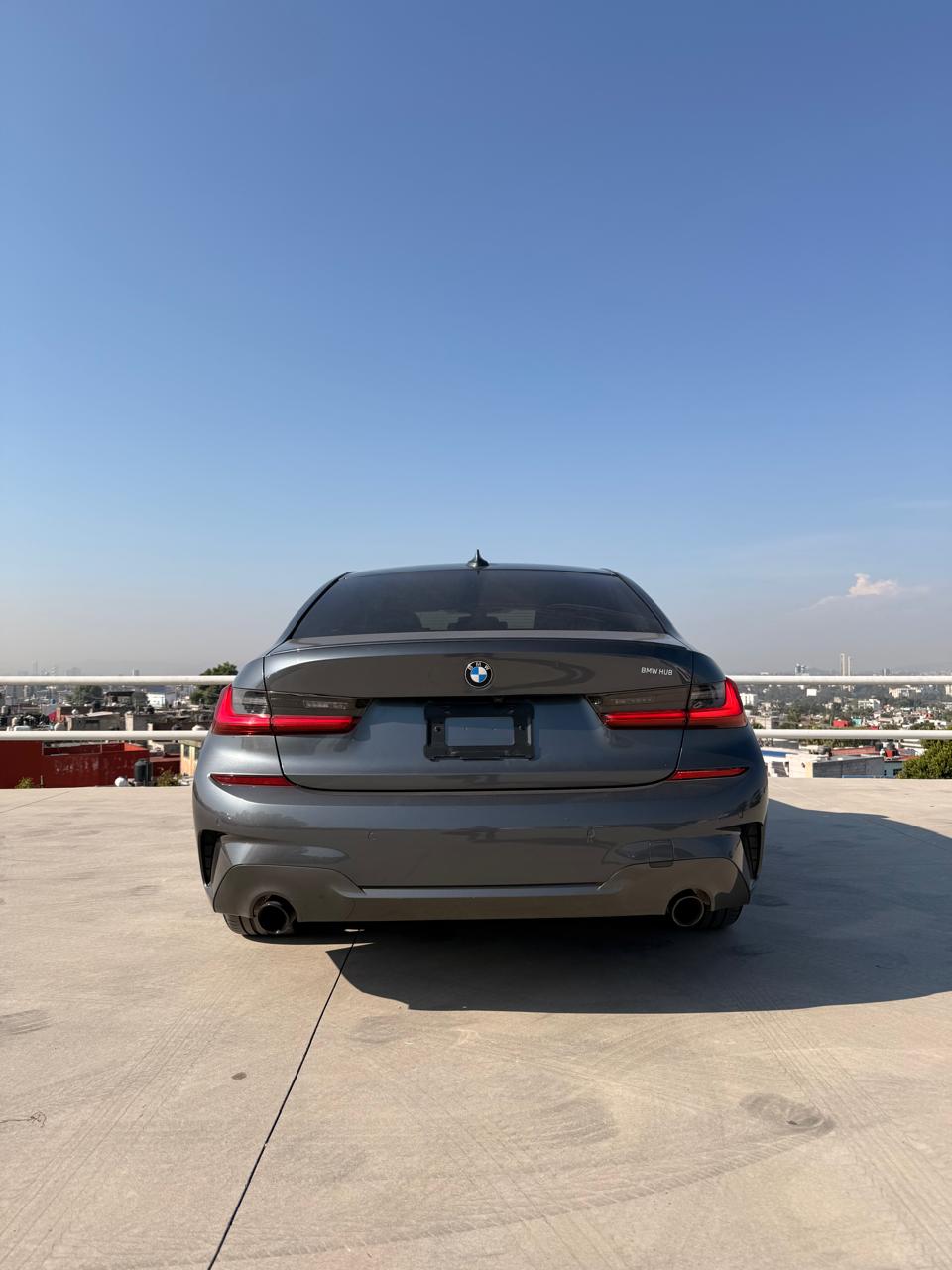 2022 BMW 330i BASE, L4, 2.0T, 258 CP, 4 PUERTAS, AUT