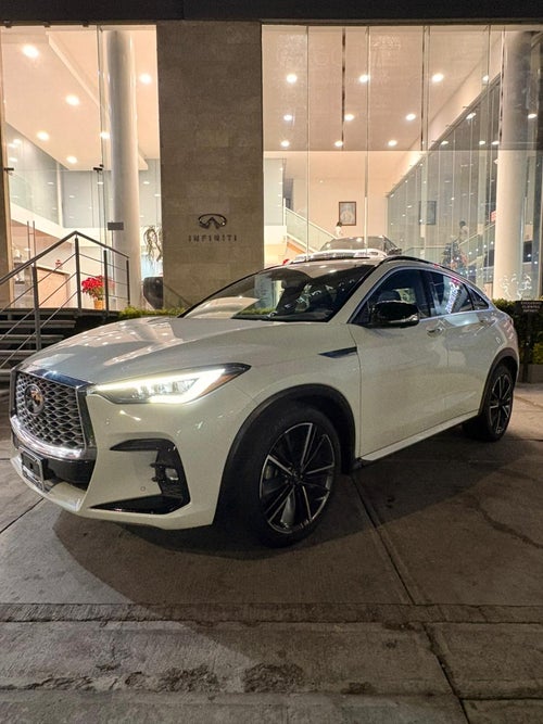 2023 INFINITI QX55 ESSENTIAL AWD L4 2.0T 268 CP 5 PUERTAS AUT PIEL