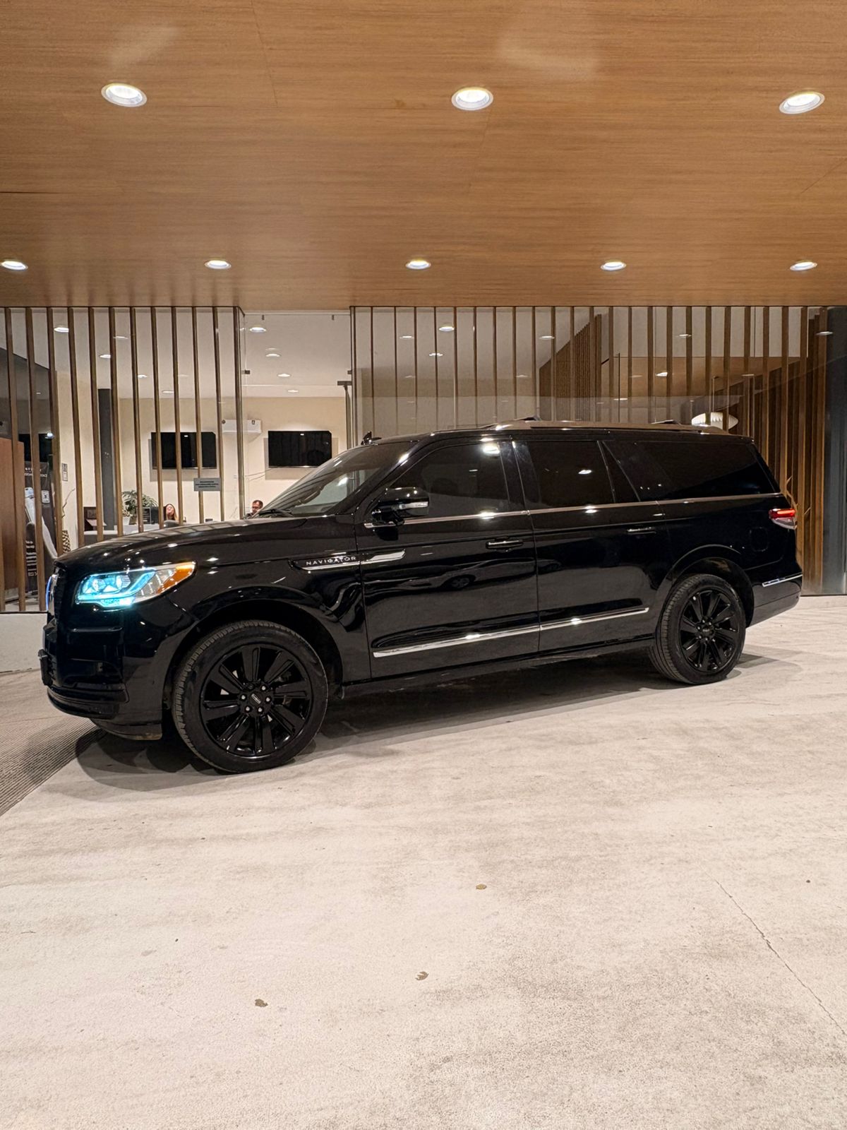 2021 Lincoln Navigator L RESERVE V6 3.5T 380 CP 5 PUERTAS AUT PIEL AA QC