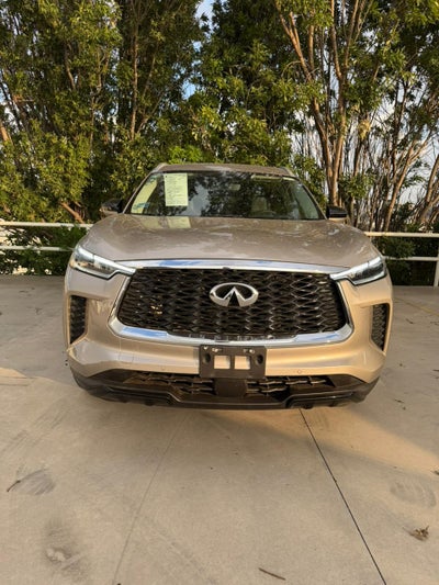 2023 INFINITI QX60 LUXE V6 3.5L 279 CP 5 PUERTAS AUT PIEL