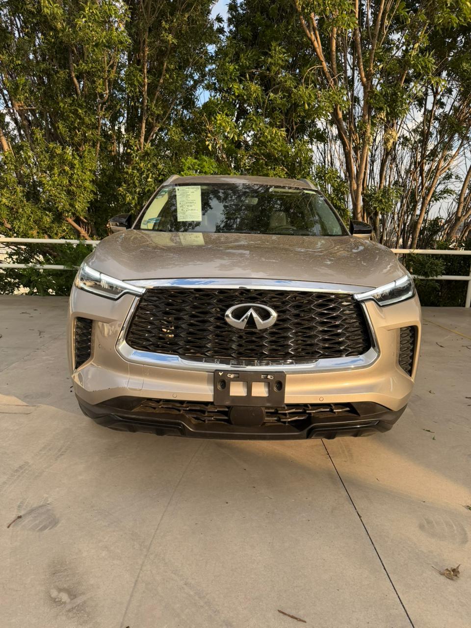 2023 INFINITI QX60 LUXE V6 3.5L 279 CP 5 PUERTAS AUT PIEL