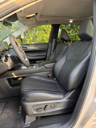 2023 INFINITI QX60 LUXE V6 3.5L 279 CP 5 PUERTAS AUT PIEL