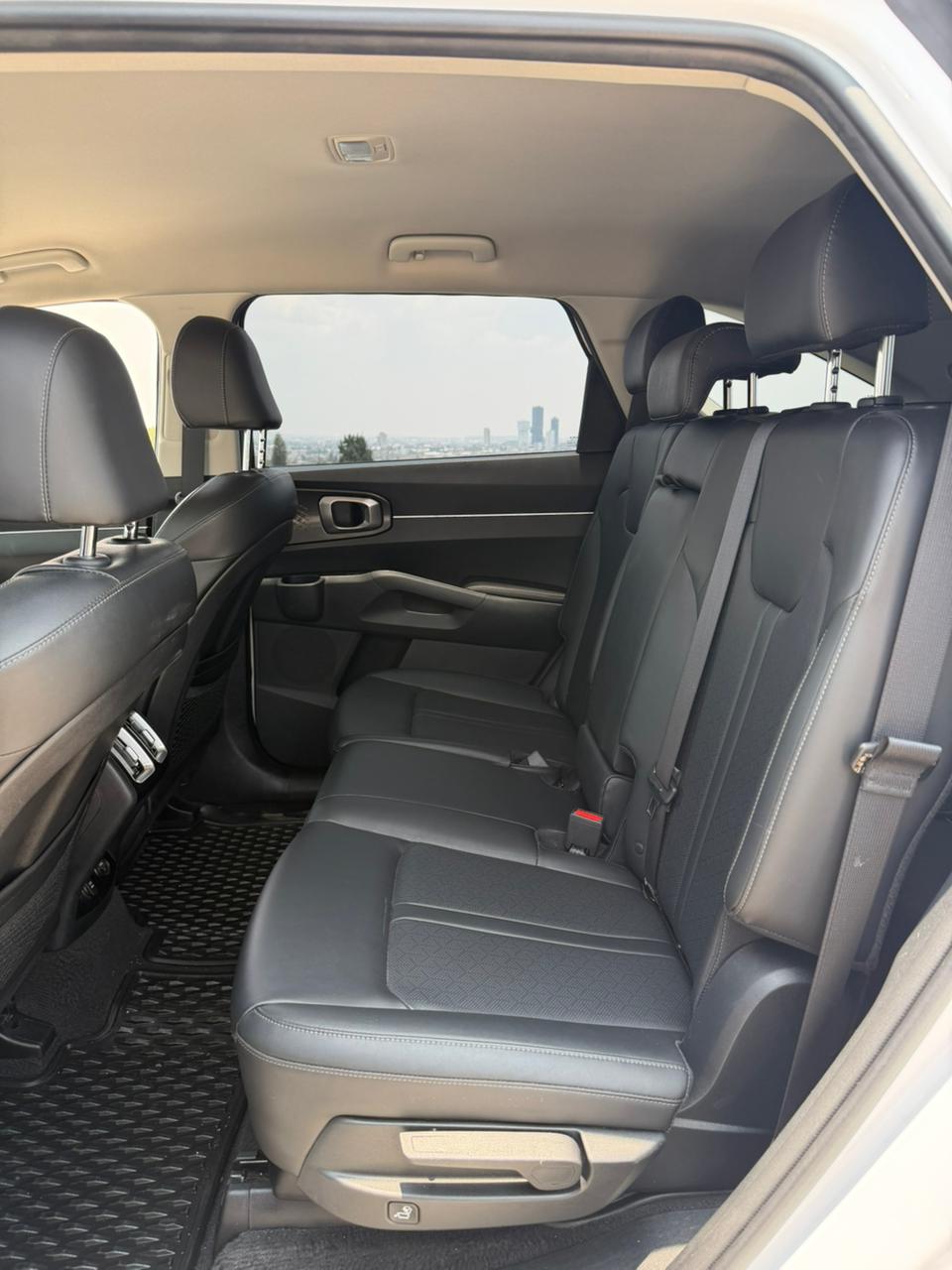 2023 Kia Sorento EX, L4, 2.5L, 191 CP, 5 PUERTAS, AUT