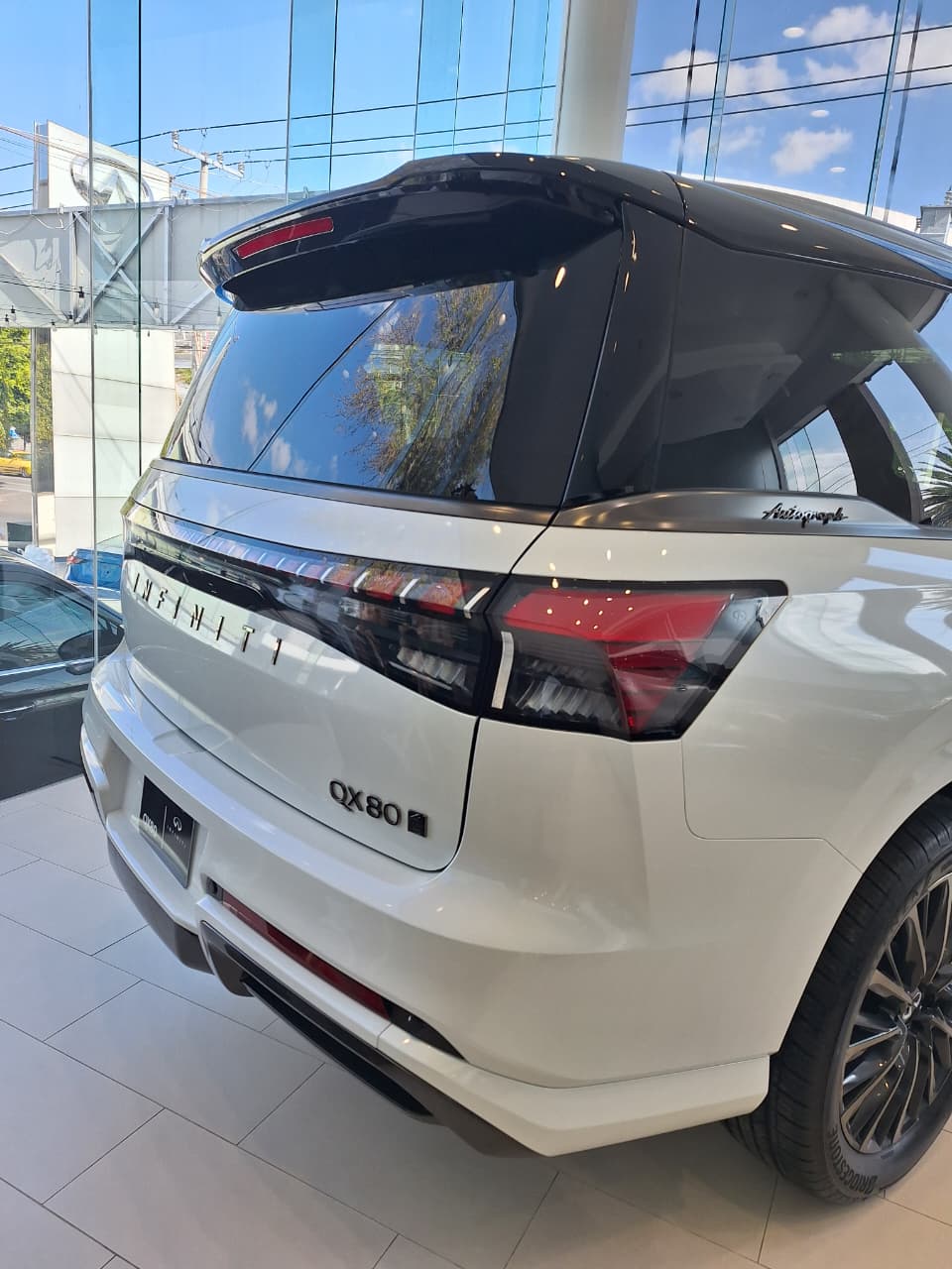 2026 INFINITI QX80 4WD, V6, 3.5L, 450 CP, 5 PUERTAS, AUT, 7 PASAJEROS