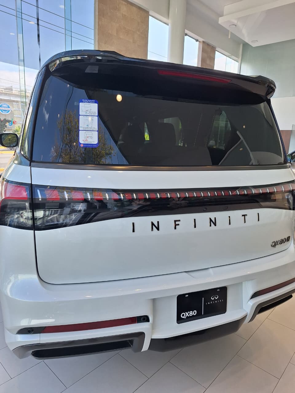 2026 INFINITI QX80 4WD, V6, 3.5L, 450 CP, 5 PUERTAS, AUT, 7 PASAJEROS