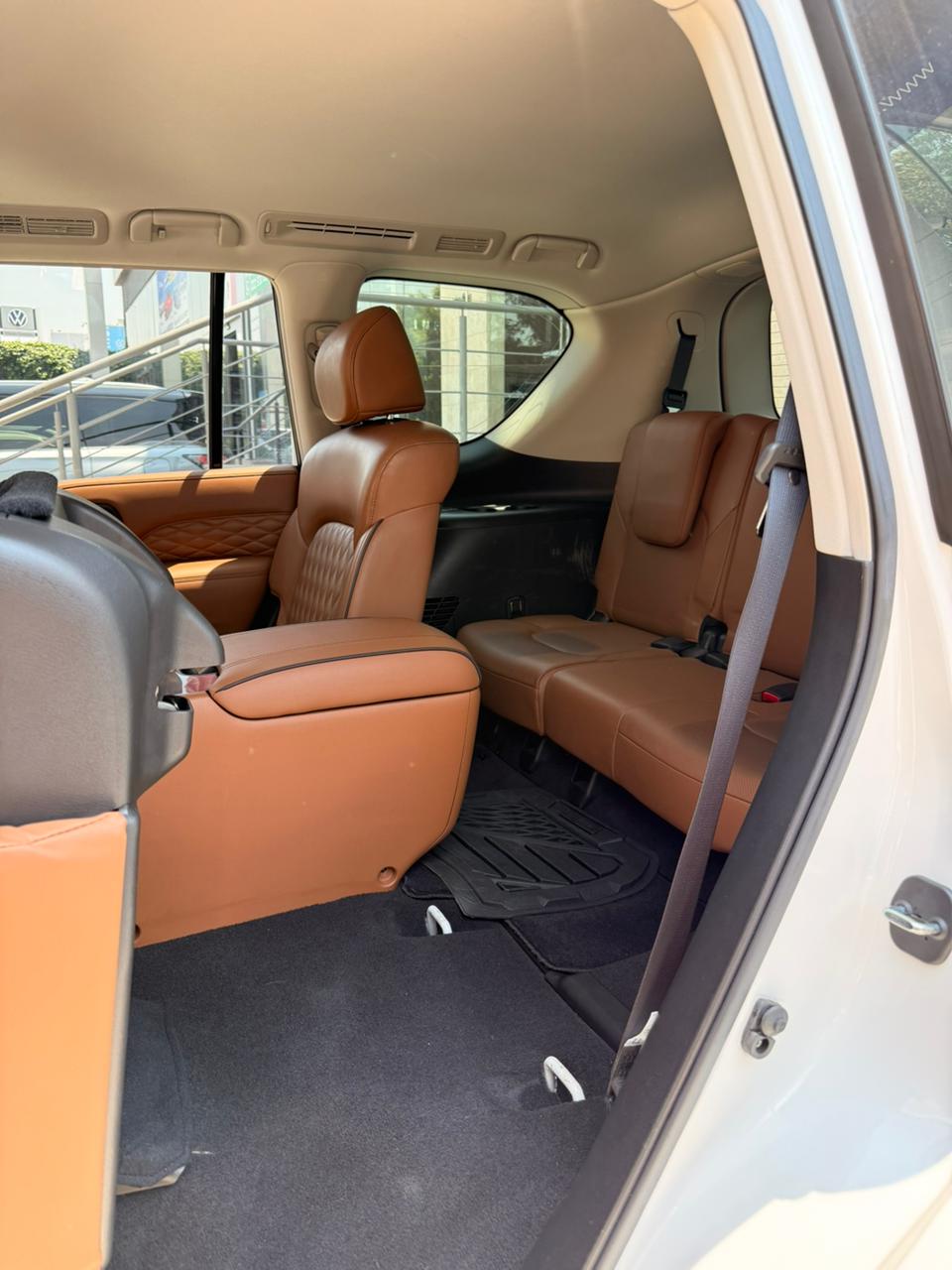 2020 INFINITI QX80 SENSORY, 5.6L, 5 PUERTAS, AUT, 7 PASAJEROS