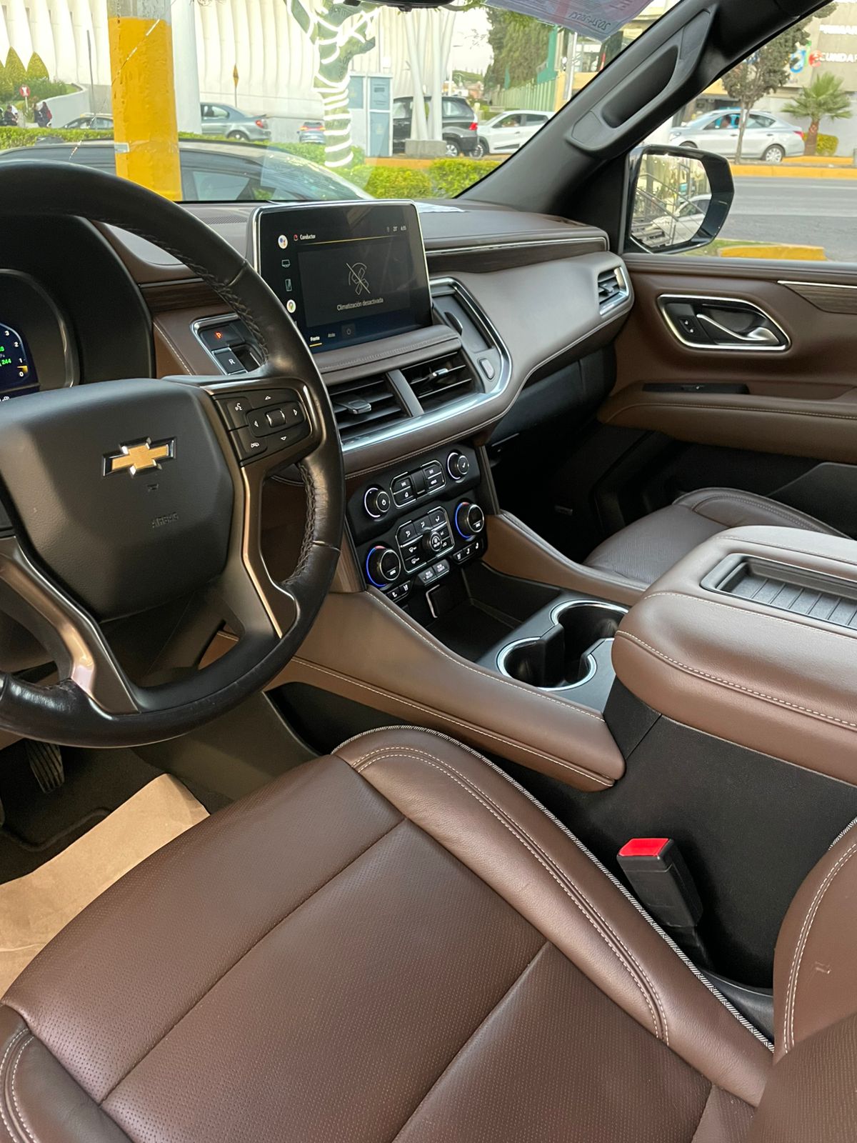 2022 Chevrolet Suburban HIGH COUNTRY, V8, 6.2L, 425 CP, 5 PUERTAS, AUT